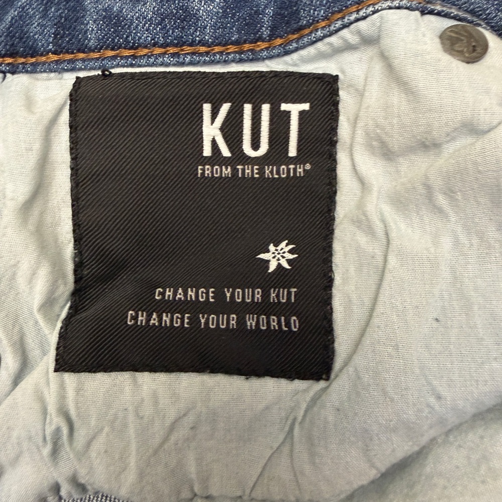Kut From The Kloth denim shorts - size 10 - Picture 5 of 8